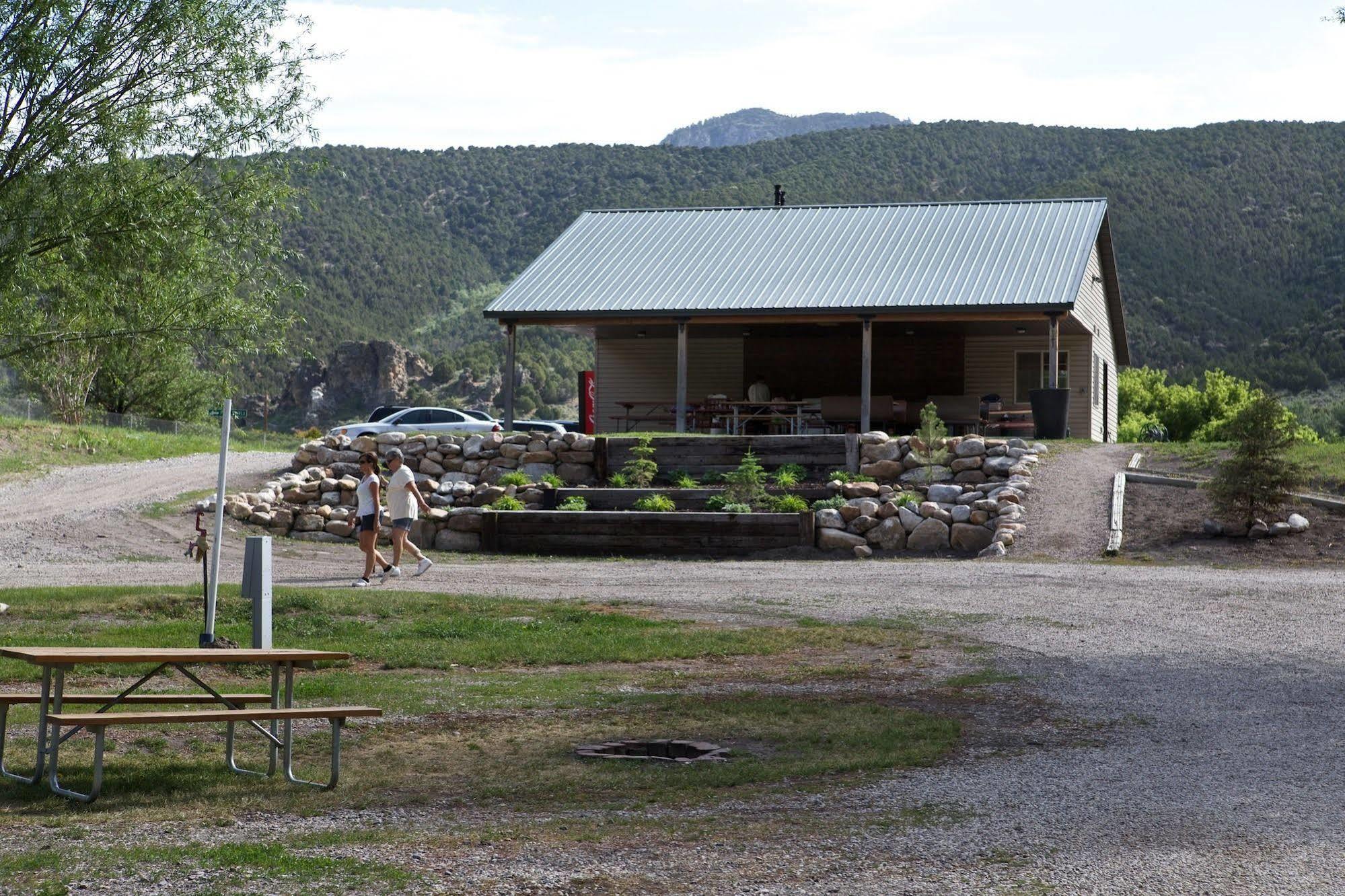 Lava Hot Springs East Koa Holiday Exterior foto